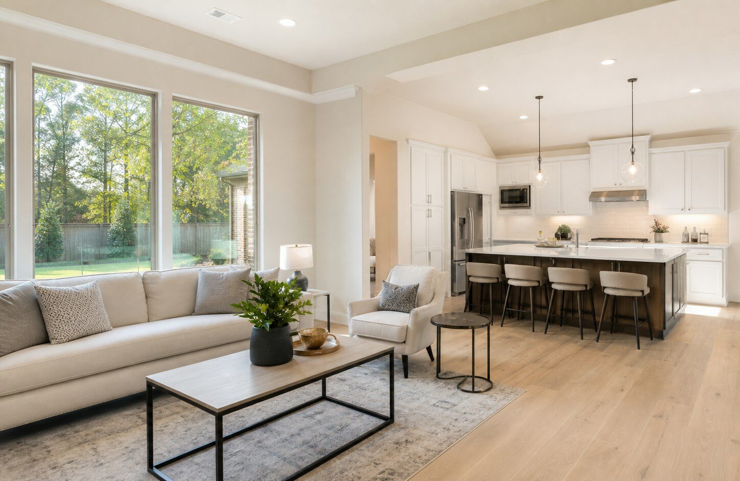 Professional house cleaning service in Humble TX living room